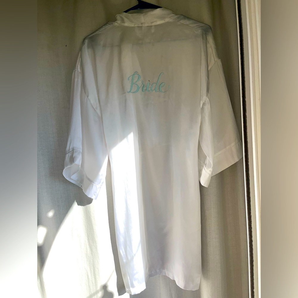 Gilligan & O’Malley bridal robe (XS/S) & matching pajama shorts (S)